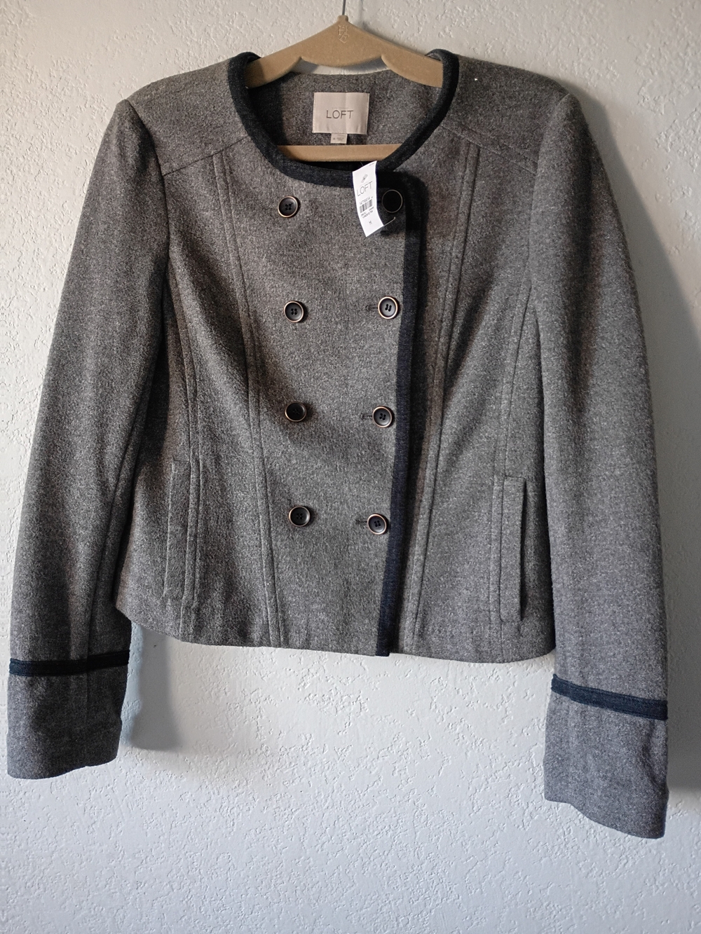 LOFT Women's Gray Double-Breasted Blazer with Dark Trim Size M